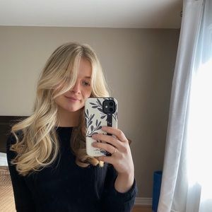 Meet your Posher, Lydia